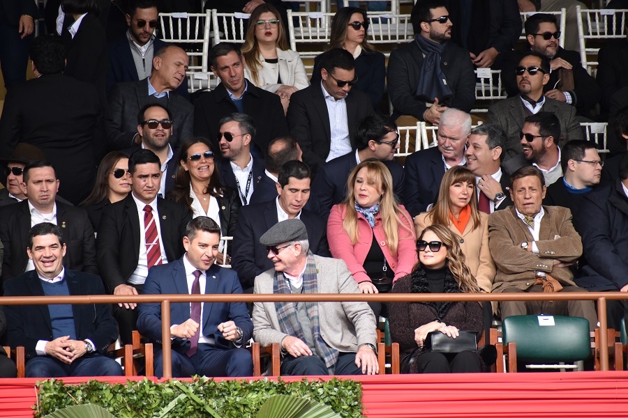 Pedro Galli junto al Vicepresidente actual y el Vicepresidente Electo de la República.