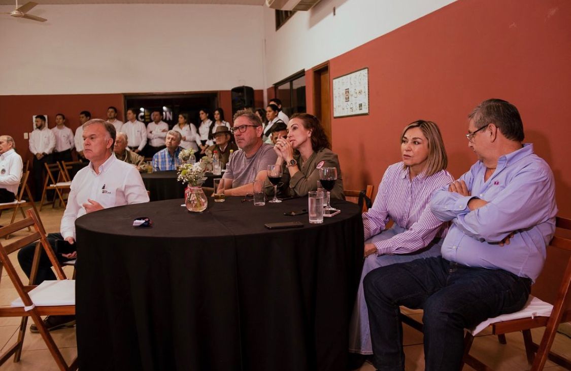 Importante presencia de productores y empresarios del departamento de Concepción, interesados por el desarrollo de la forestación. 